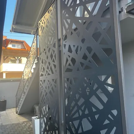 Apartmani Lily Zagreb Exterior photo