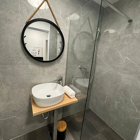 Apartmani Lily Zagreb Exterior photo